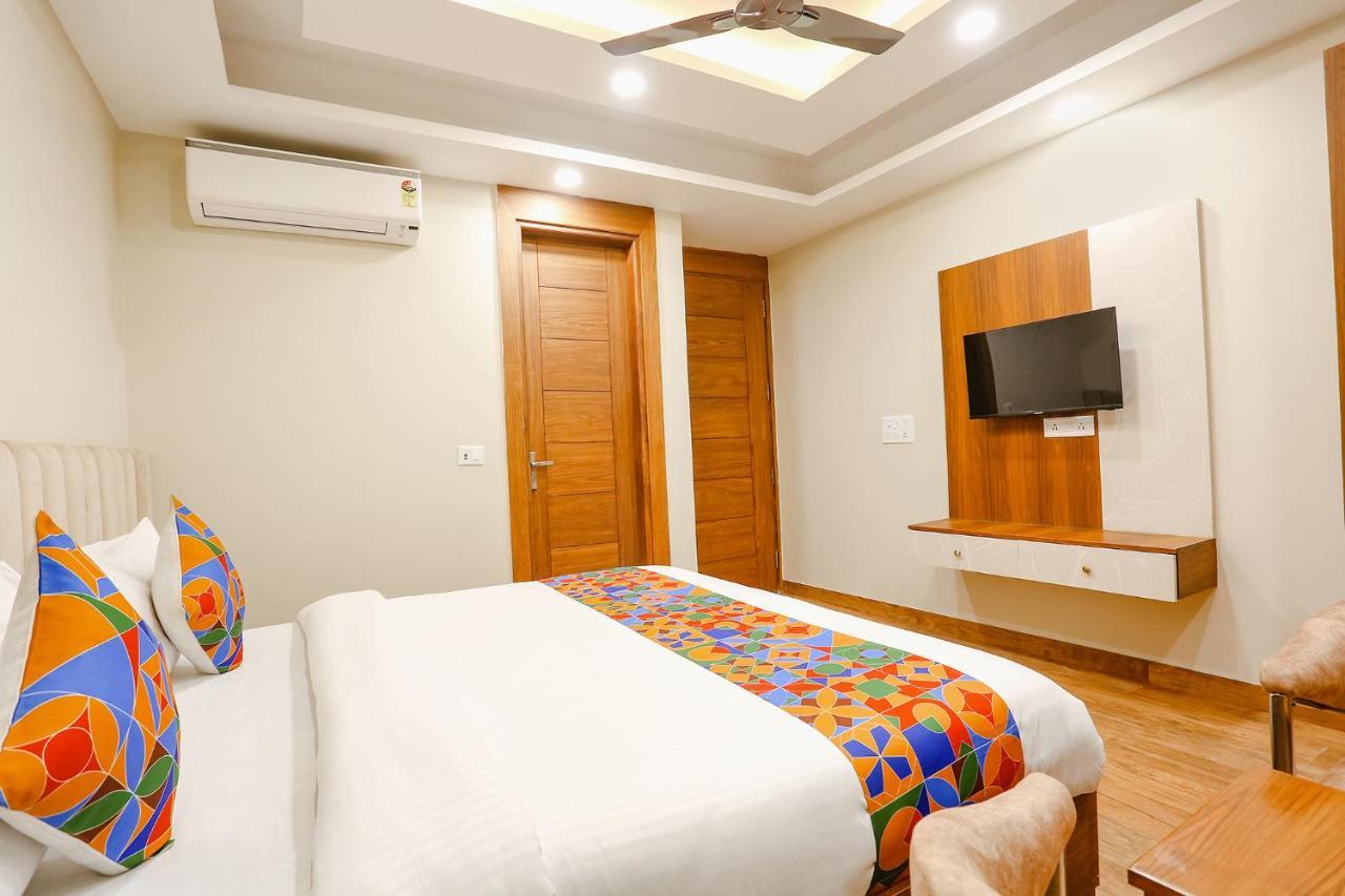 Fabhotel Raahi Retreat Γκουργκάον Εξωτερικό φωτογραφία