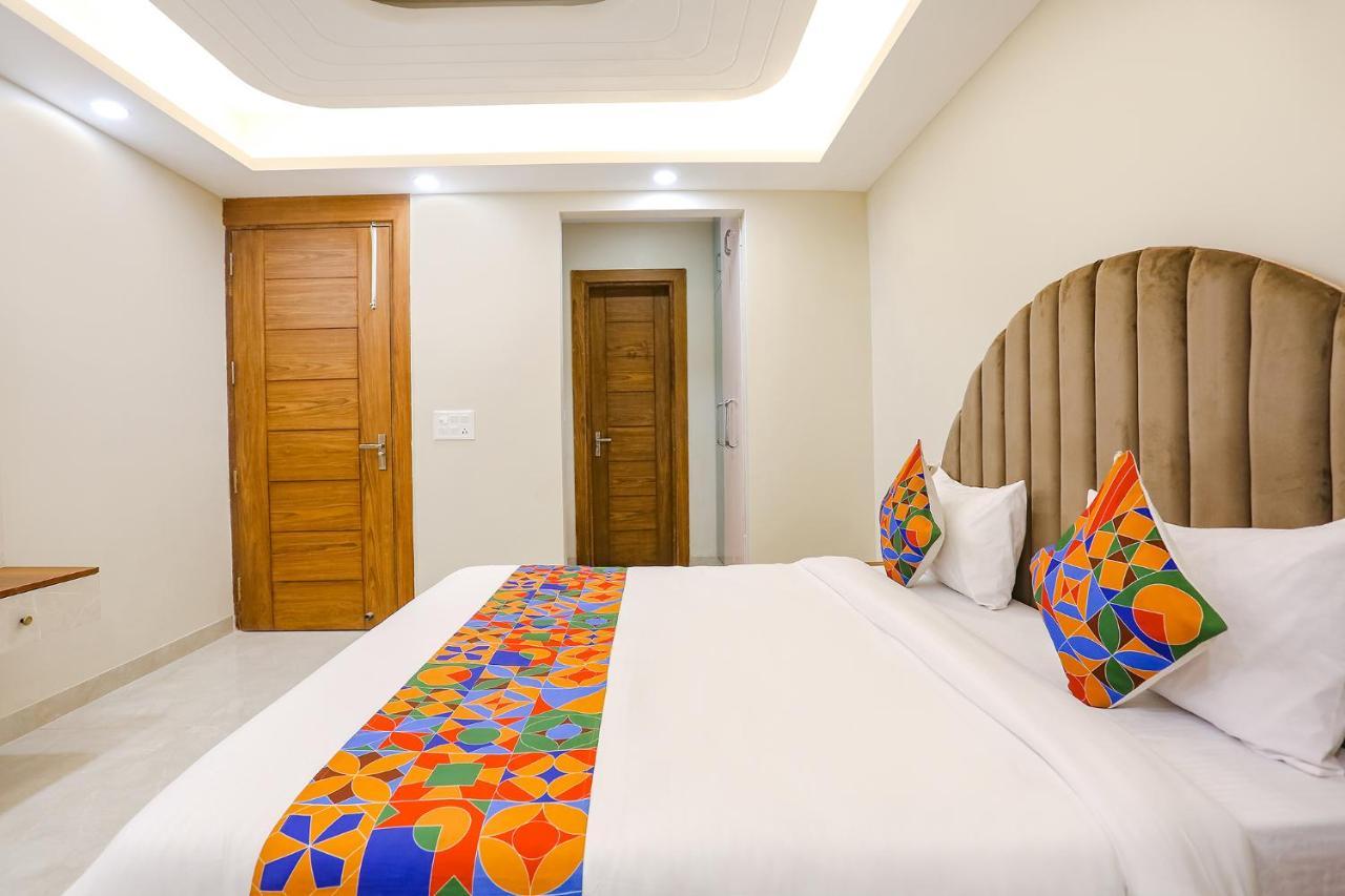 Fabhotel Raahi Retreat Γκουργκάον Εξωτερικό φωτογραφία