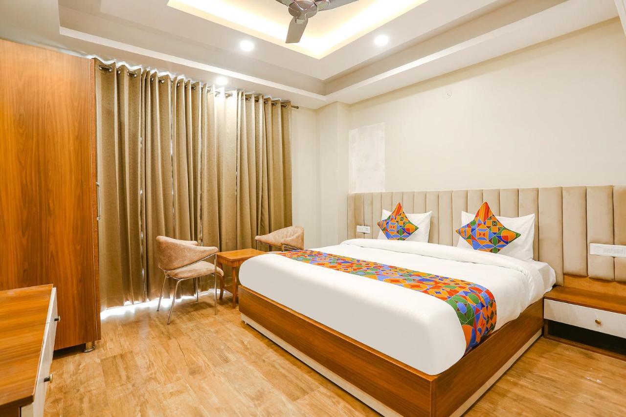 Fabhotel Raahi Retreat Γκουργκάον Εξωτερικό φωτογραφία