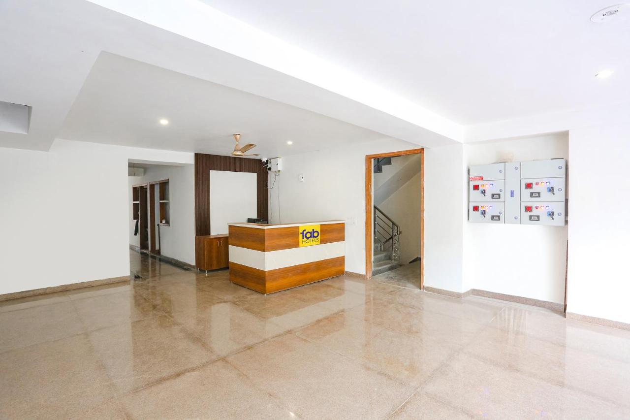 Fabhotel Raahi Retreat Γκουργκάον Εξωτερικό φωτογραφία